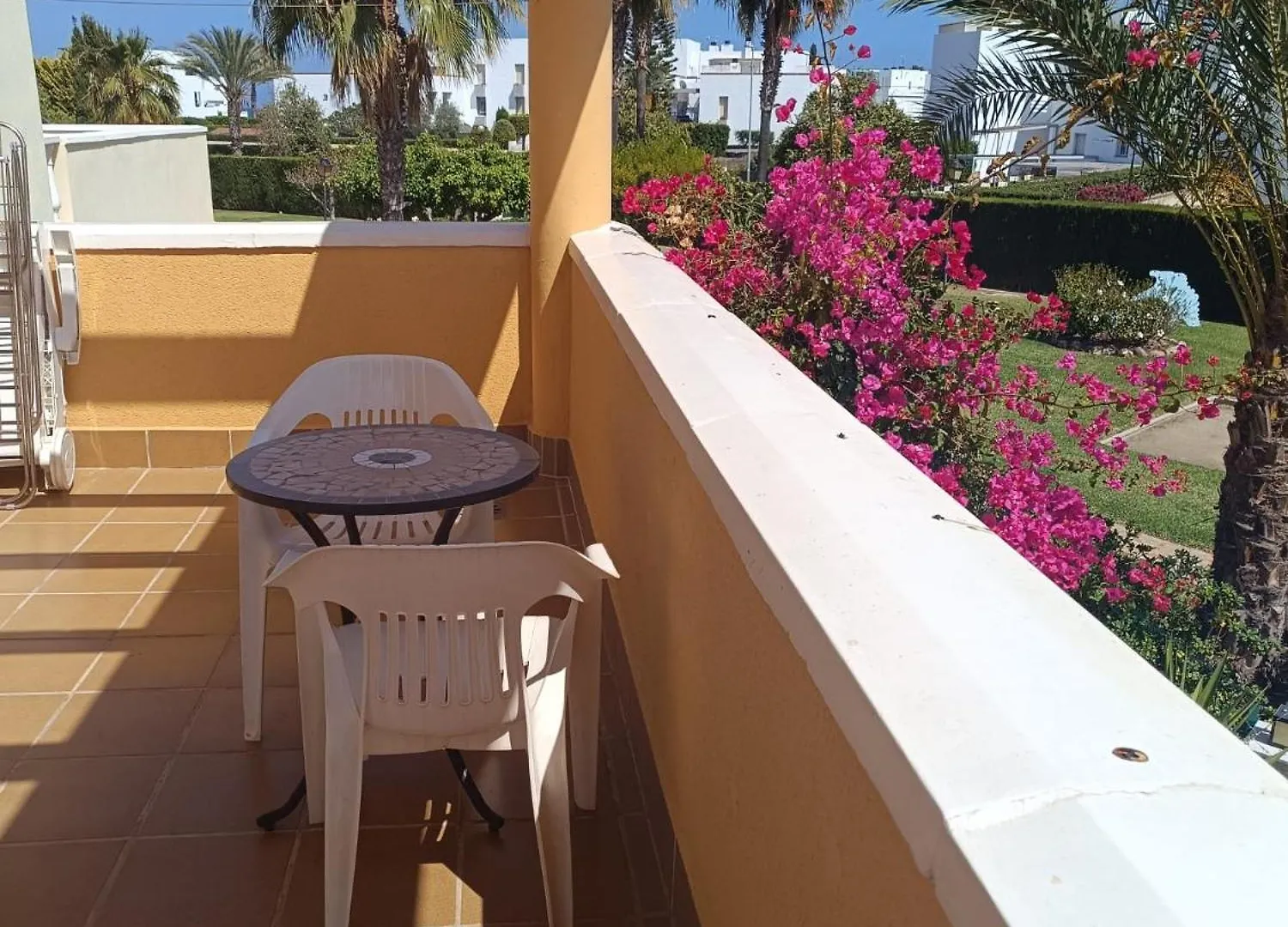 Bahia De Vera Apartamento Hibiscus 公寓